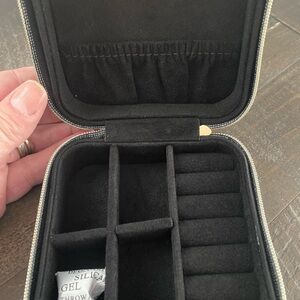 Black Travel Jewelry Organizer Case